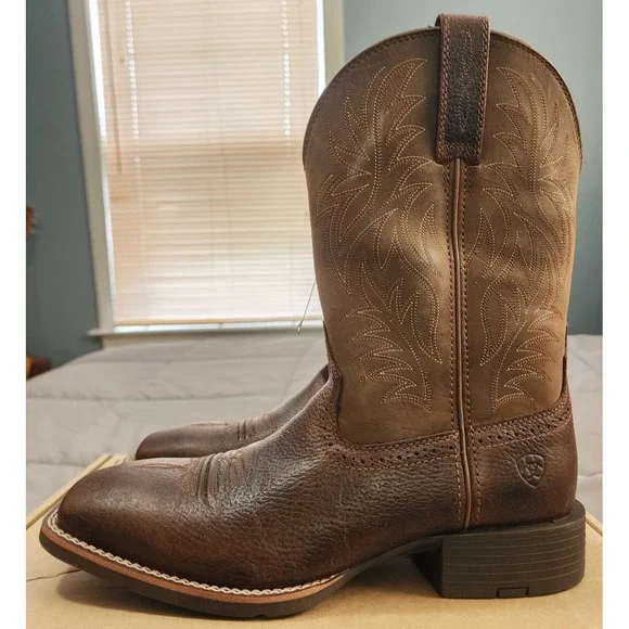 ARIAT® (Men's 10 WIDE) Sport Western Wide Square Toe Cowboy Boot in Fiddle Brown - Picture 4 of 10